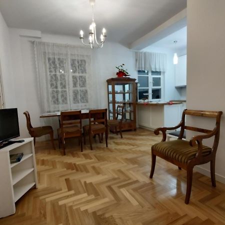 Apartament Przy Starym Miescie Apartamento Varsóvia Exterior foto