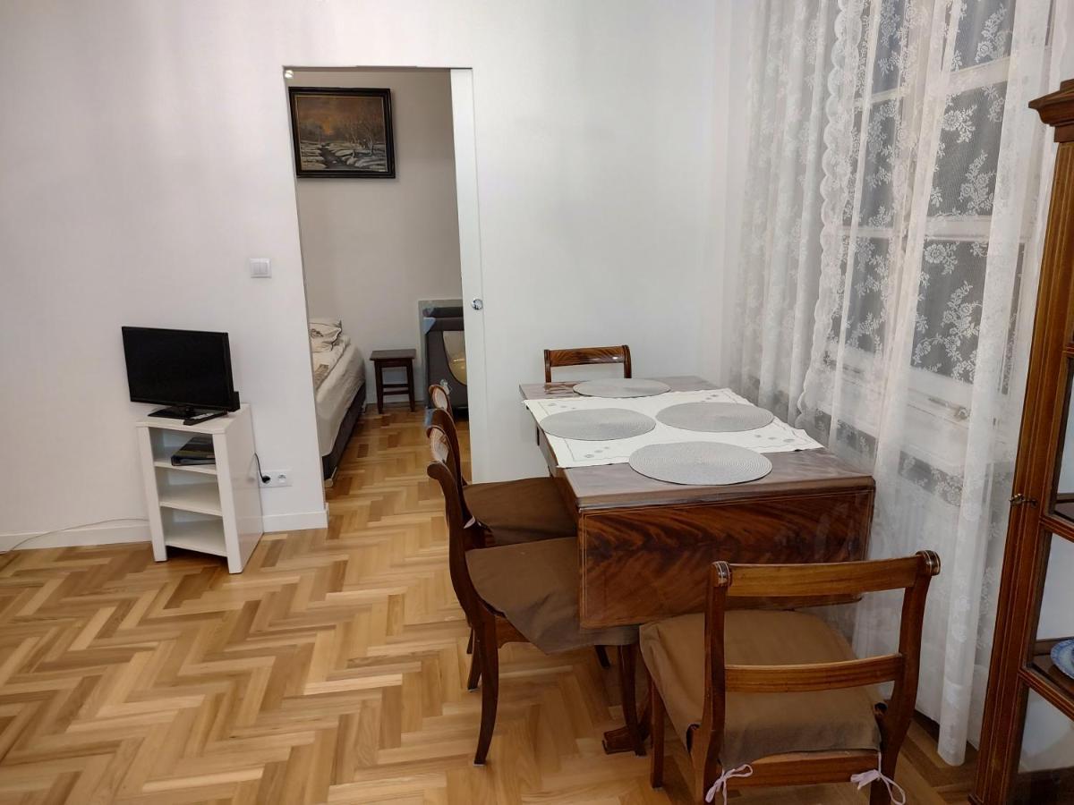 Apartament Przy Starym Miescie Apartamento Varsóvia Exterior foto